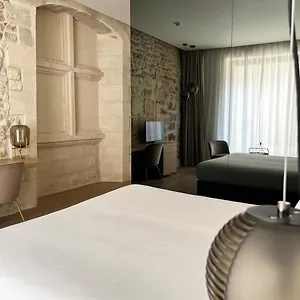 https://hotel-de-tourrel.fr-provencehotel.com