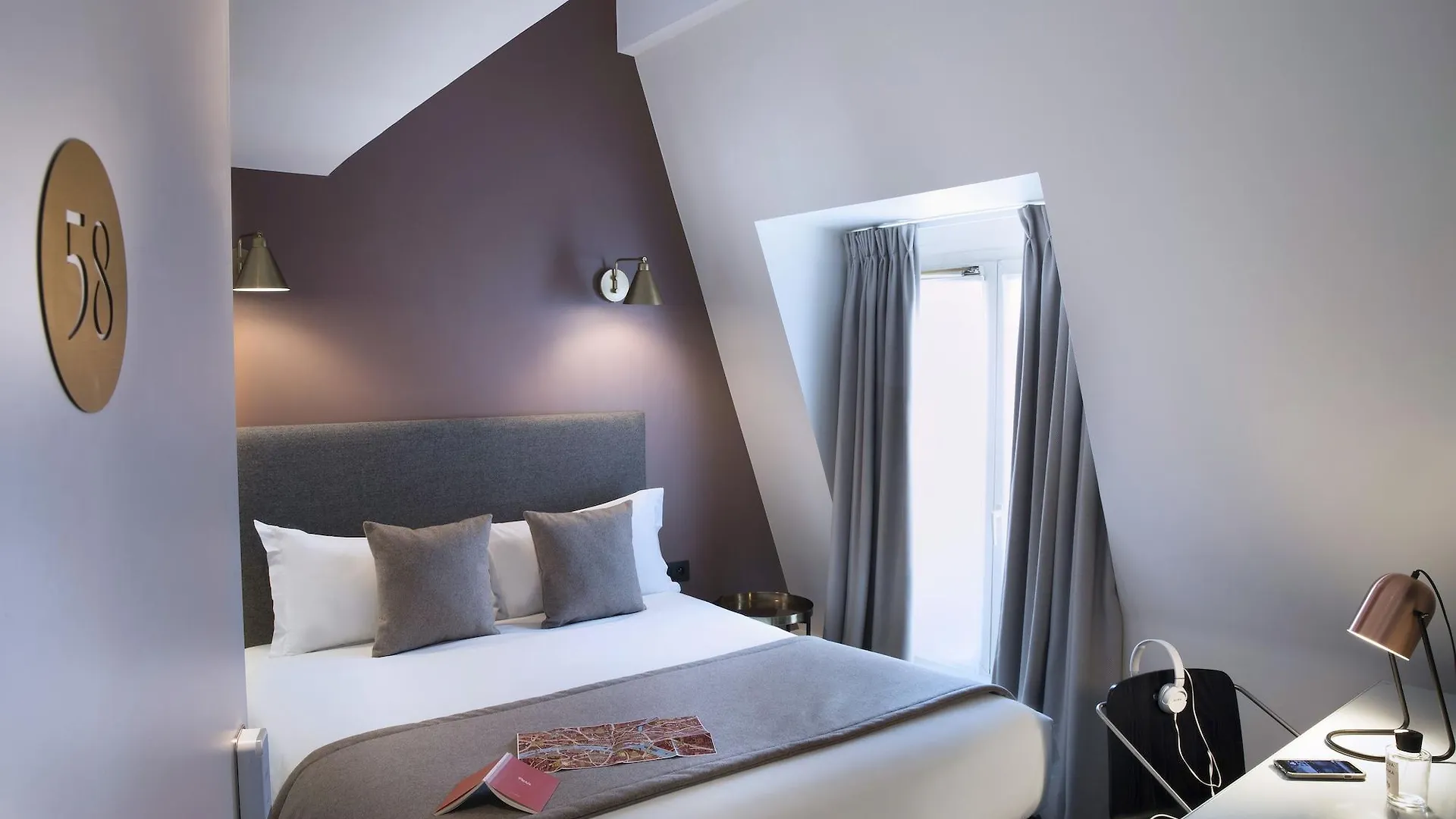 Hotel Brady - Gare De L'Est Paryż