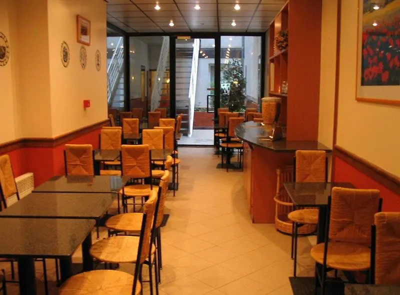 Hotel Brady - Gare De L'Est Párizs